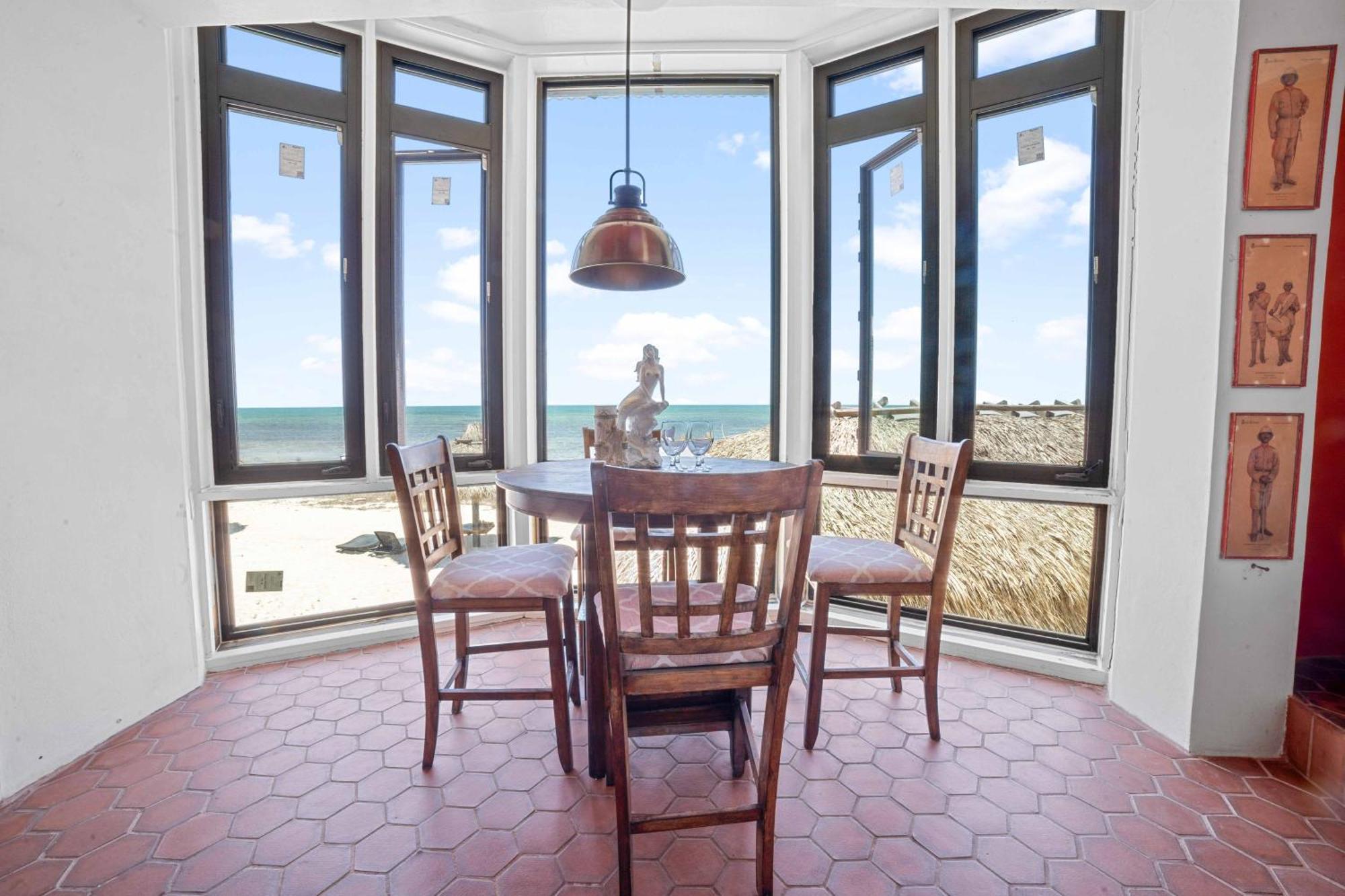 Barnacle Bed And Breakfast Big Pine Key Exterior photo